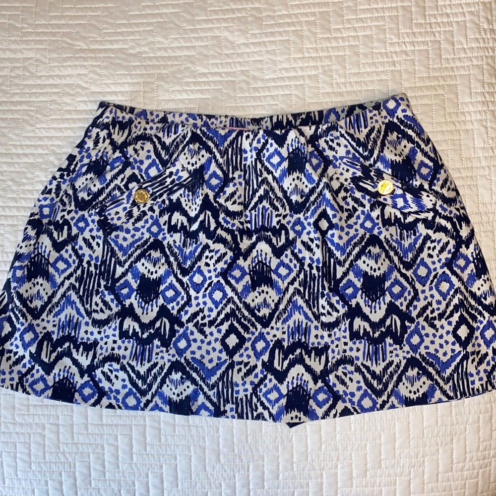 Lilly Pulitzer navy and white ikat Madison Skort